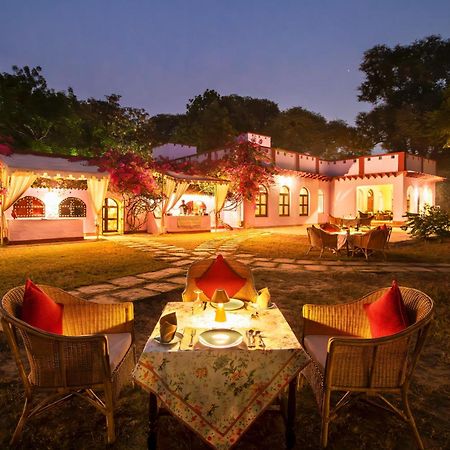 Mela Kothi - The Chambal Safari Lodge Bāh Eksteriør billede