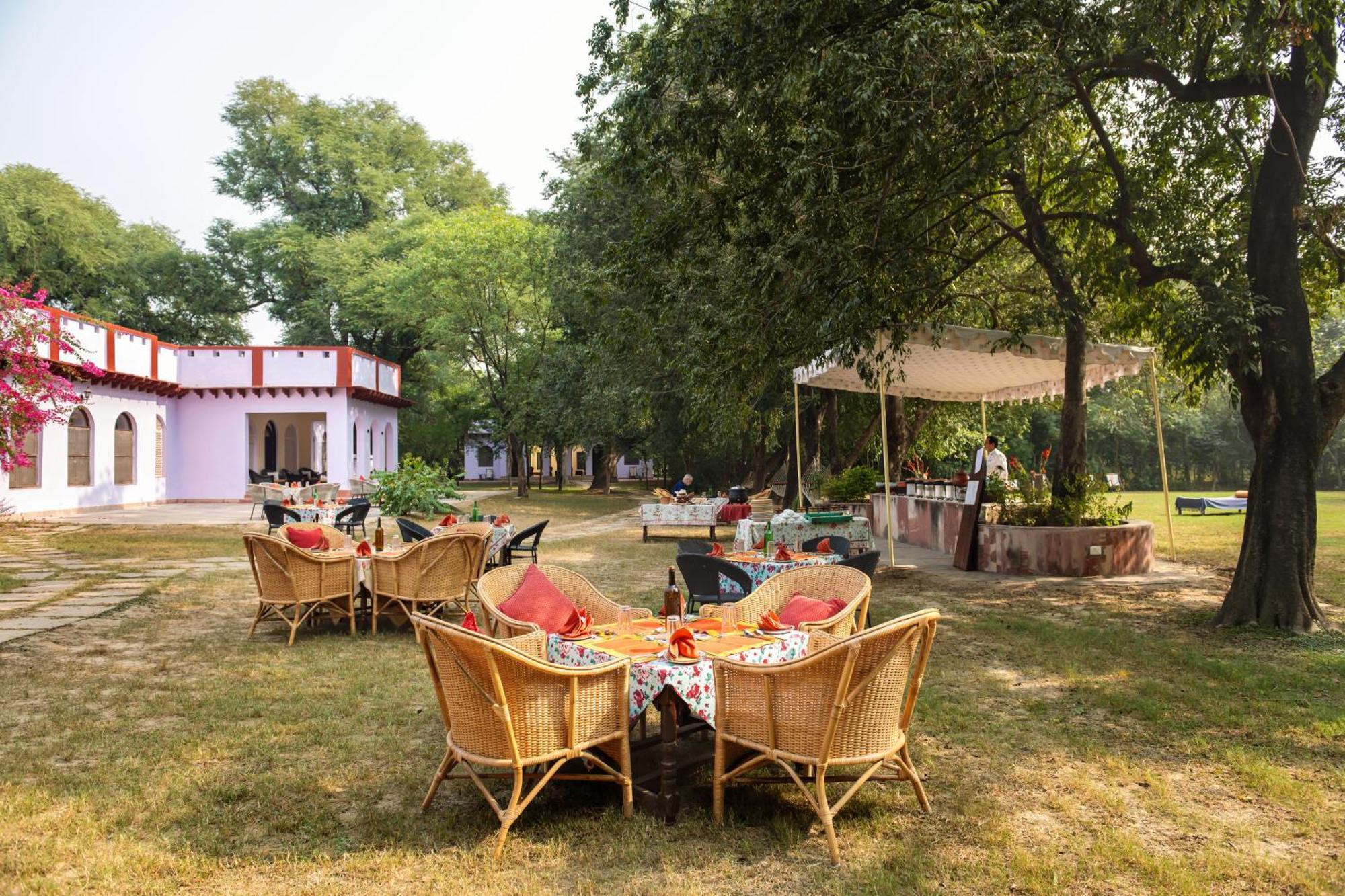 Mela Kothi - The Chambal Safari Lodge Bāh Eksteriør billede